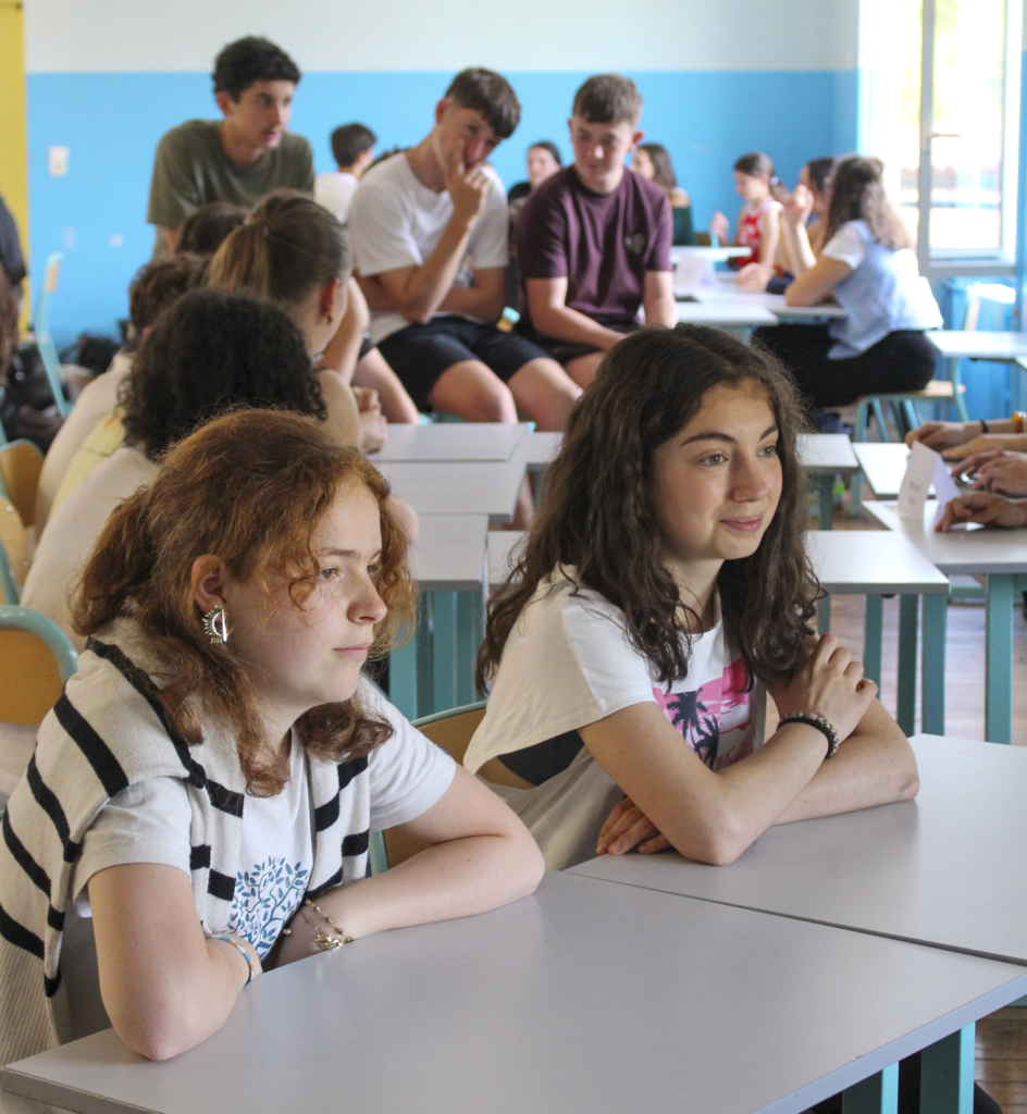 Les élèves de seconde générale durant le spé-dating.